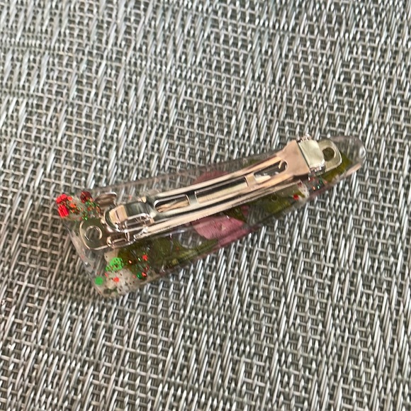 XMAS Handmade Pressed Flower Holiday Vibes French Hair Clip Triangle Shape - Picture 5 of 8